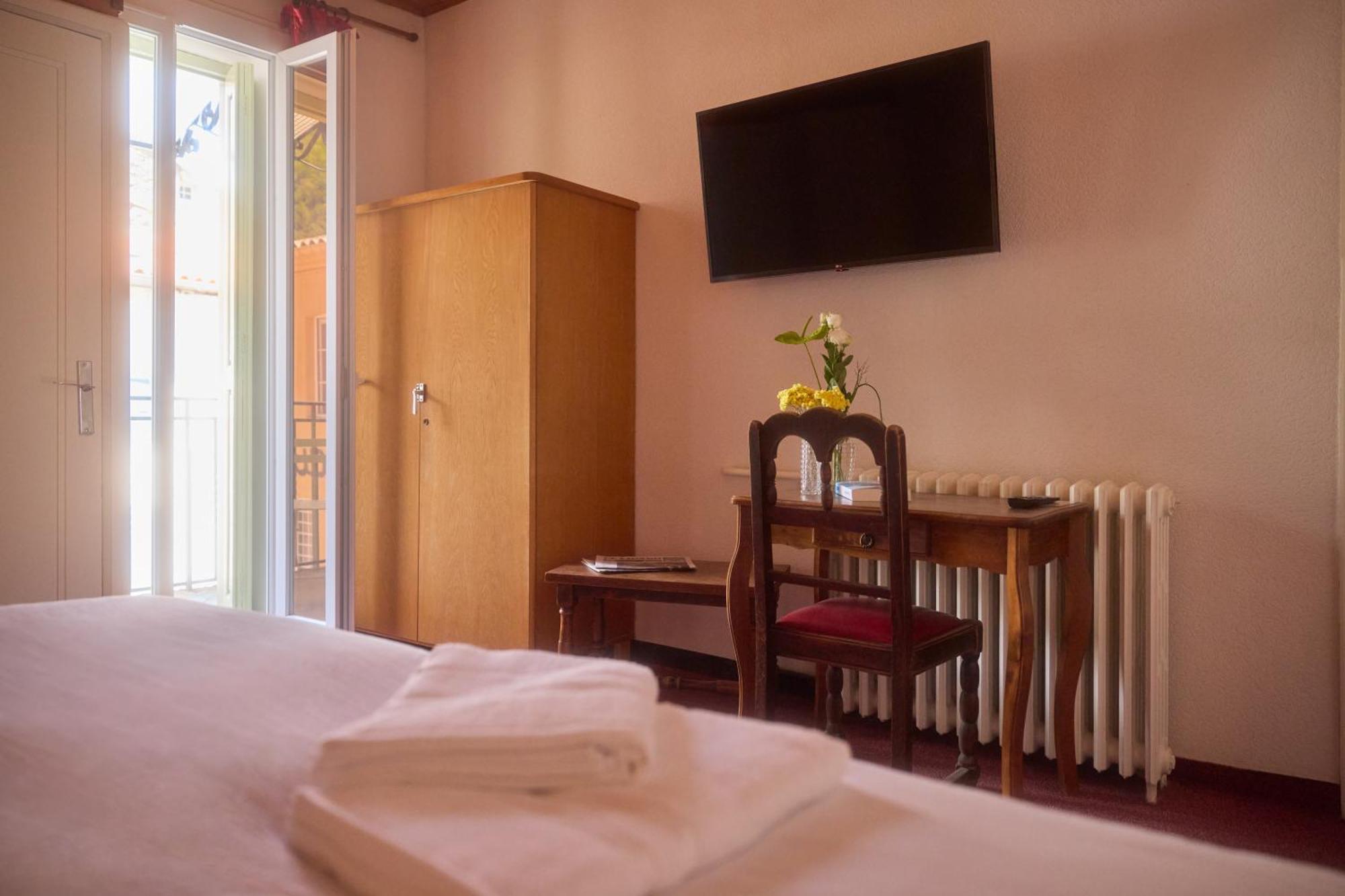 Hotel Restaurant Le Botaniste Пра-де-Молло-ла-Прест Экстерьер фото